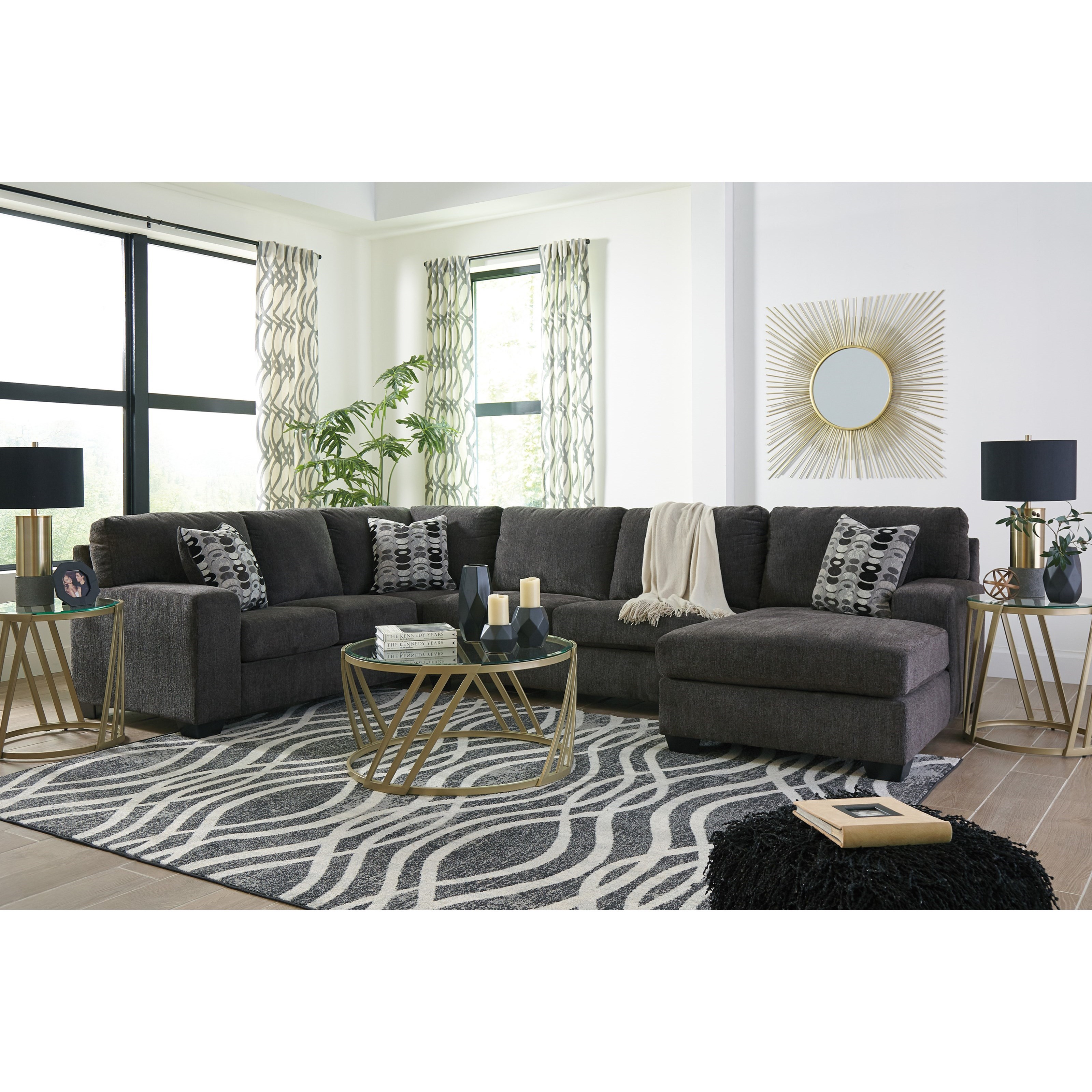 Signature Design by Ashley Ballinasloe Contemporary 3Piece Sectional