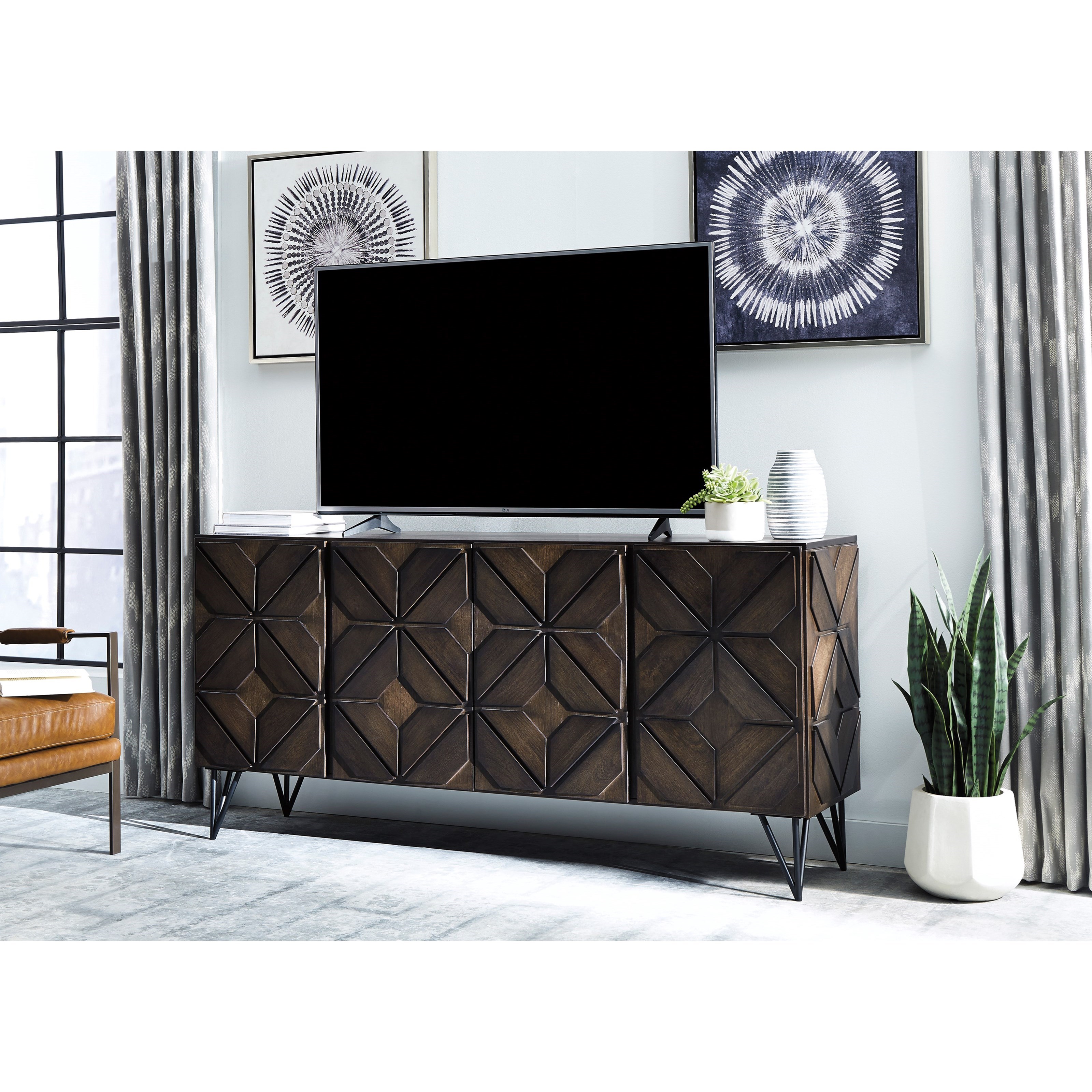 Signature Design by Ashley Chasinfield Contemporary Mango Wood Extra