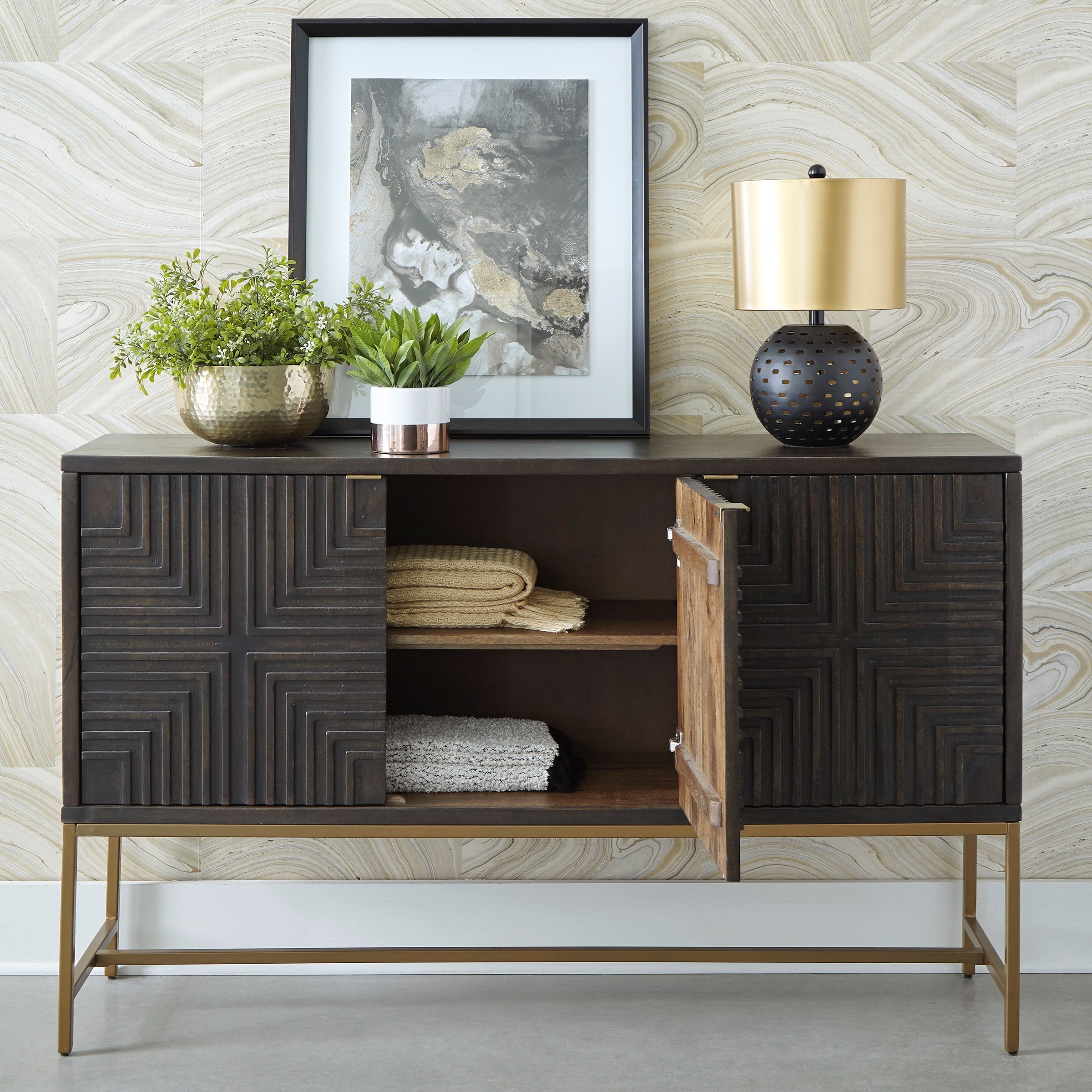 Signature Design by Ashley Elinmore Accent with Geometric