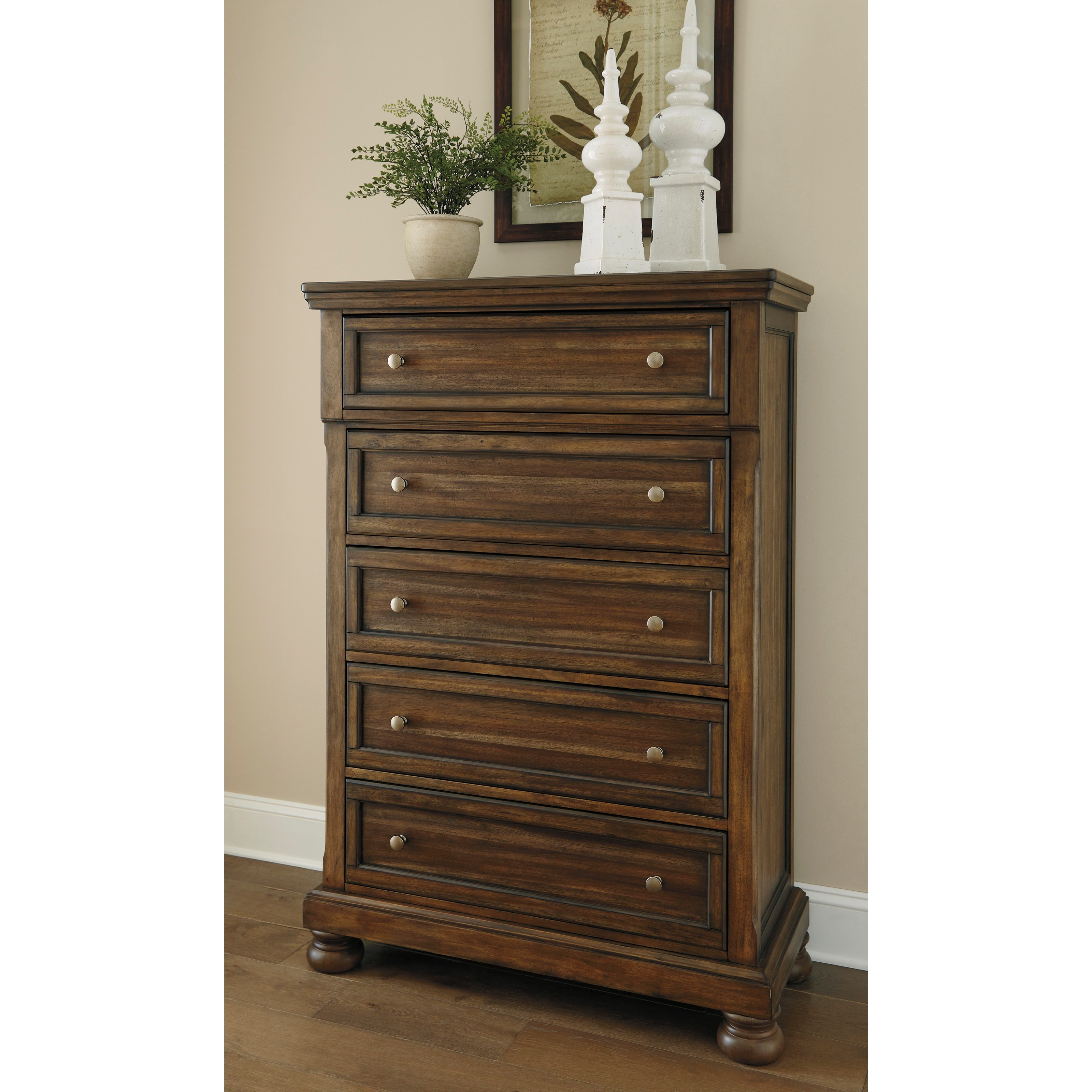 Signature Design by Ashley Flynnter Five Drawer Chest with Dovetailed