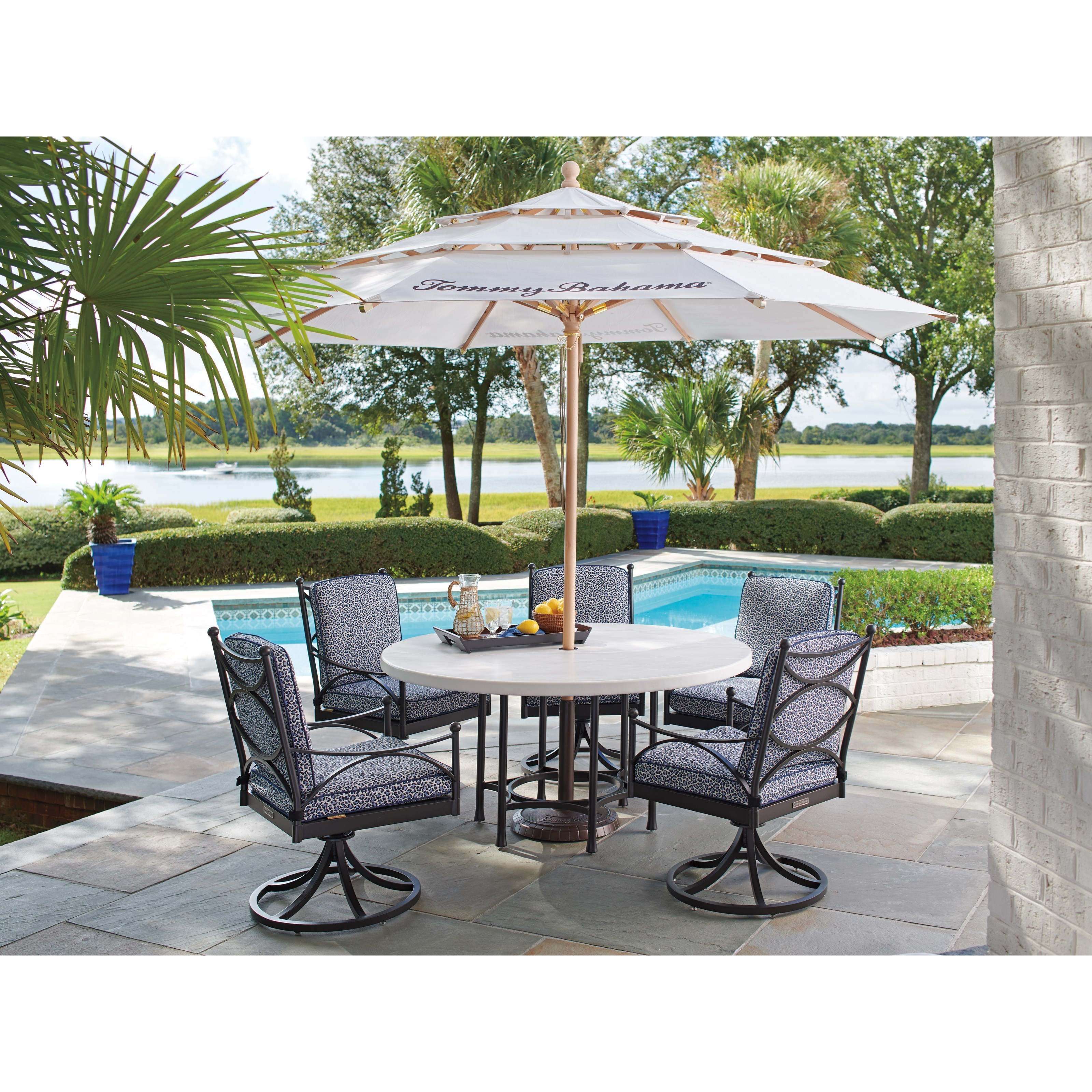 Tommy Bahama Outdoor Living Pavlova Outdoor Round Dining Table with