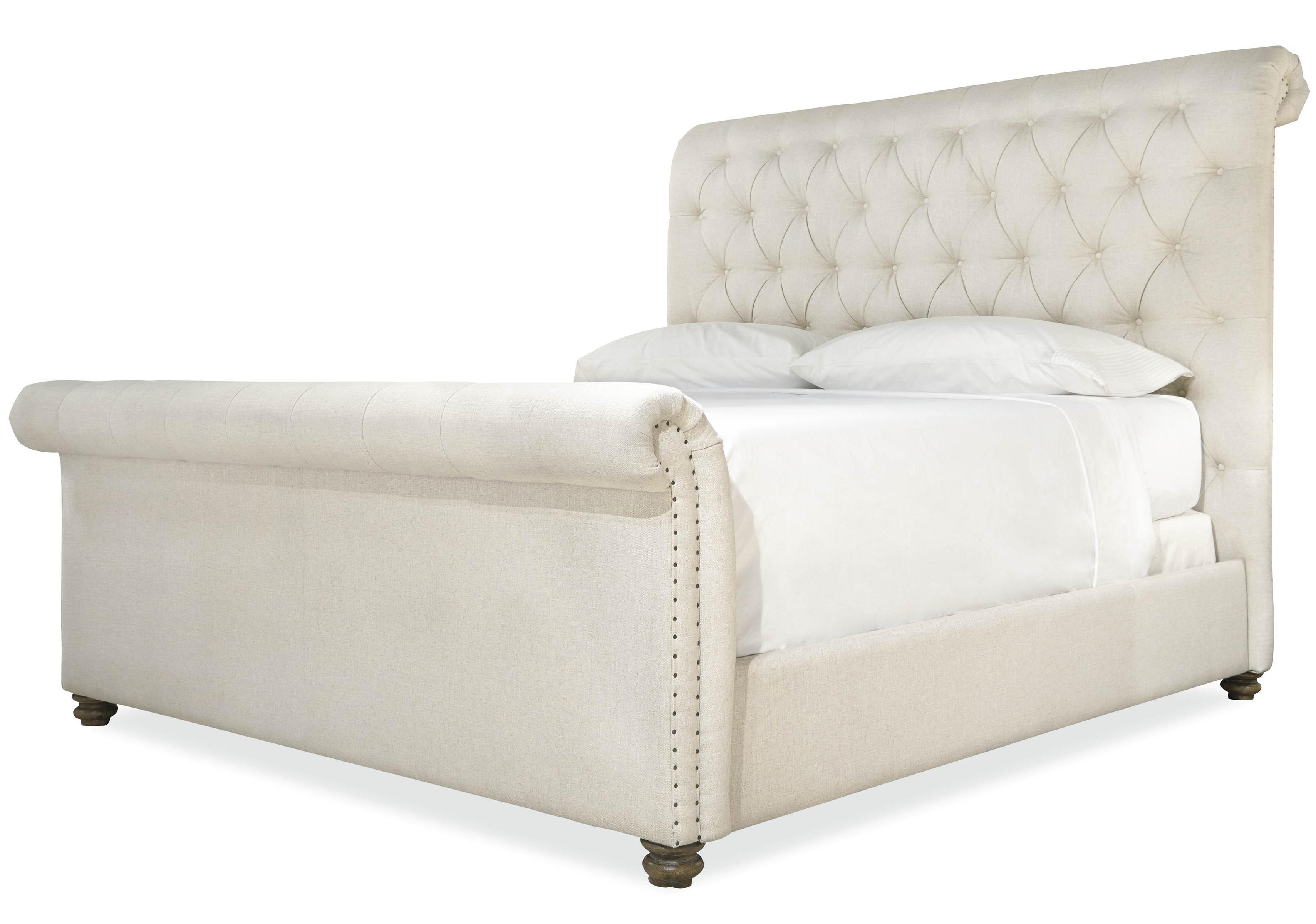 Universal California - Hollywood Hills Queen Fairfax Upholstered Bed
