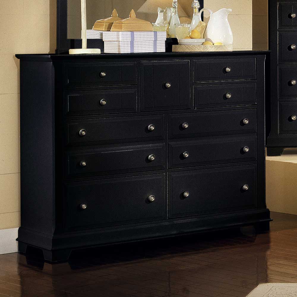 Vaughan Bassett Cottage BB16002 Triple Dresser Hudson's Furniture