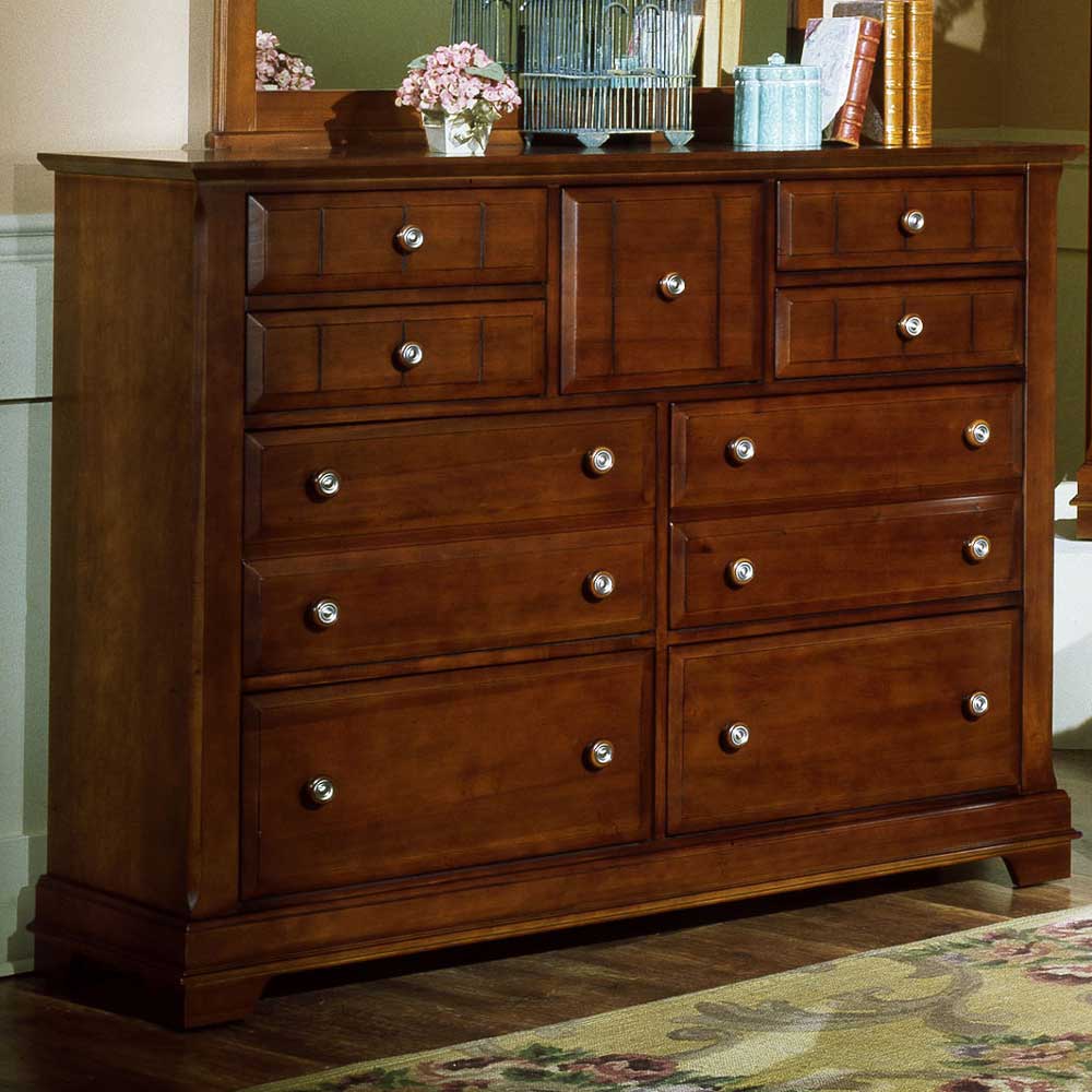 Vaughan Bassett Cottage BB19002 Triple Dresser Dunk & Bright
